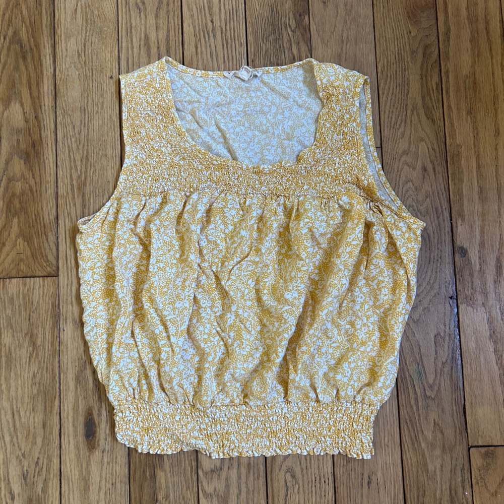 Rose & Thyme Yellow Floral Smocked Blouson Sleeveless Top Large Rayon Blouse